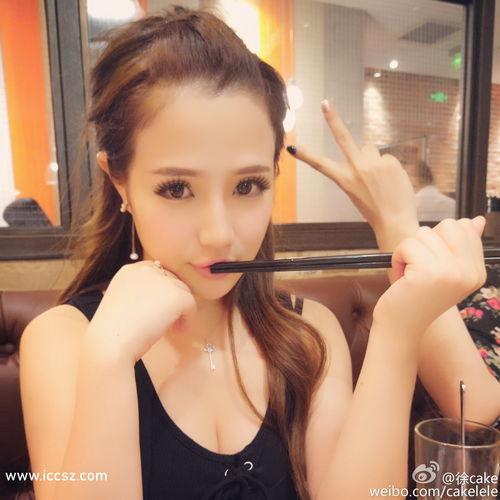 王蓉夫妻爆料视频大全下载,揭秘娱乐圈不为人知的秘密  第2张