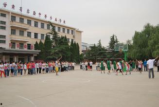 兰州城市学院免费吃瓜,学子福利,免费瓜果共享夏日清凉 第3张 兰州城市学院免费吃瓜,学子福利,免费瓜果共享夏日清凉 第3张